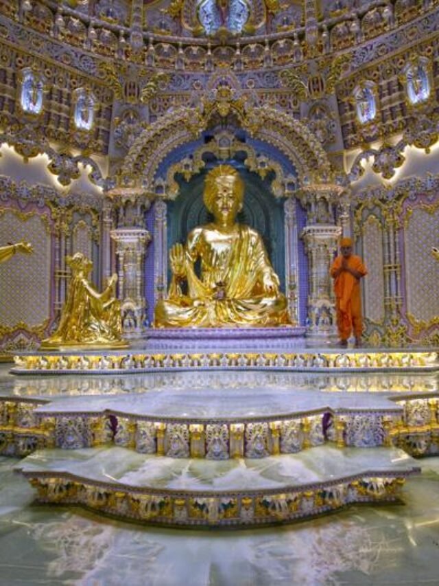 जगातील 5 भव्य दिव्य हिंदू मंदिरे